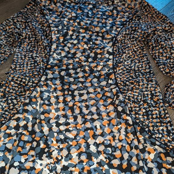 BCBG Maxazria Francine Dress - Picture 4 of 9